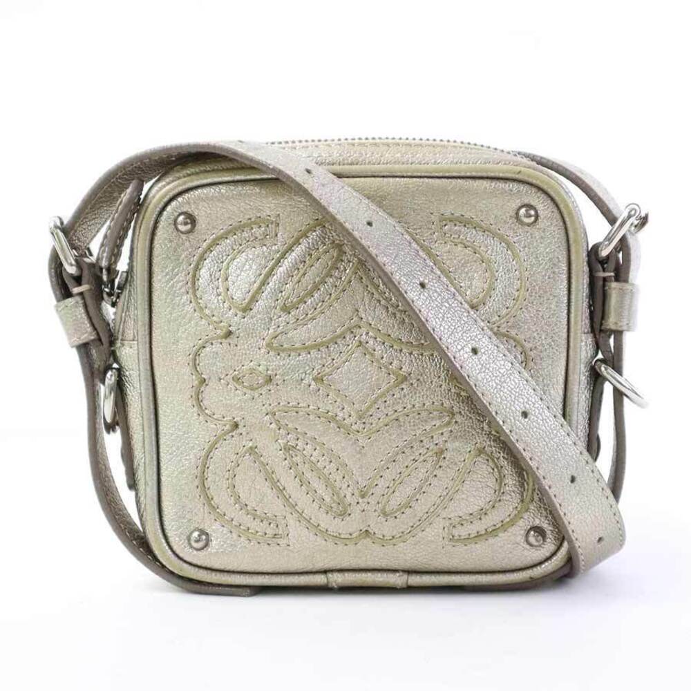 Loewe Leather Anagram Gold Shoulder Bag - Picture 2 of 4